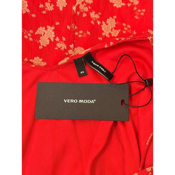 Vero Moda NEW WITH TAGS XS Red Lined Mini Floral Summer Spring Cute Dress - Picture 2 of 8